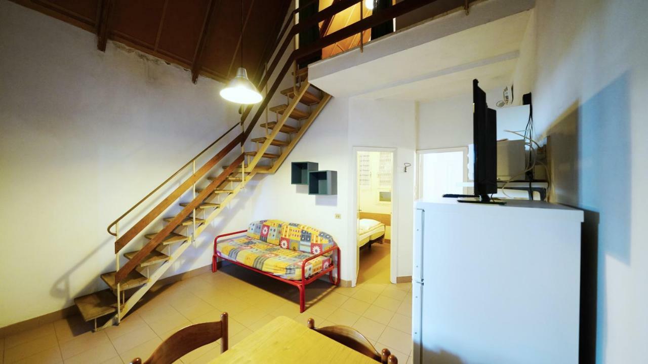 Bungalow Logonovo リド・ディ・スピーナ エクステリア 写真